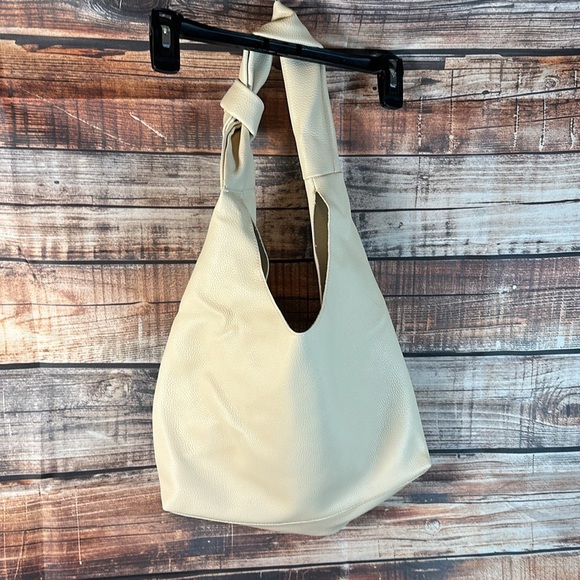 Vince Camuto Cream Textured Bag - Picture 3 of 8